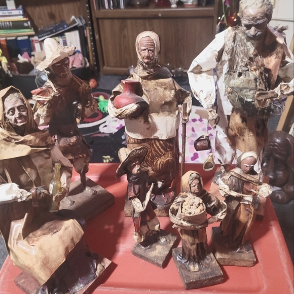 8 CARTONERIA 1980'S VINTAGE MEXICAN FOLK ART DOLLS - Picture 1 of 8